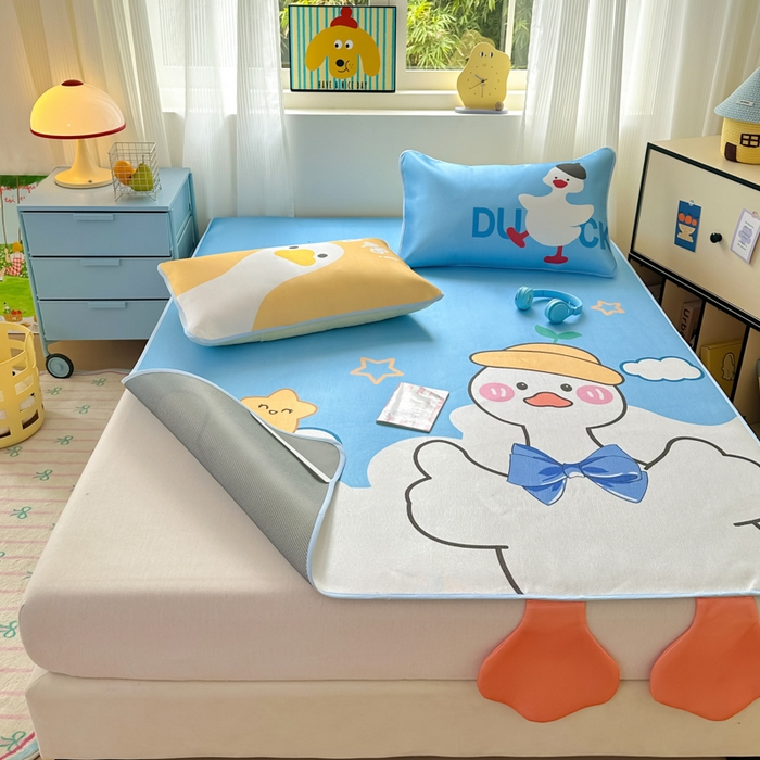 91家纺网 家纺一手货源 找家纺 一霖家纺 2025新款大版300D冰藤席席子凉席三件套 嗨皮鸭