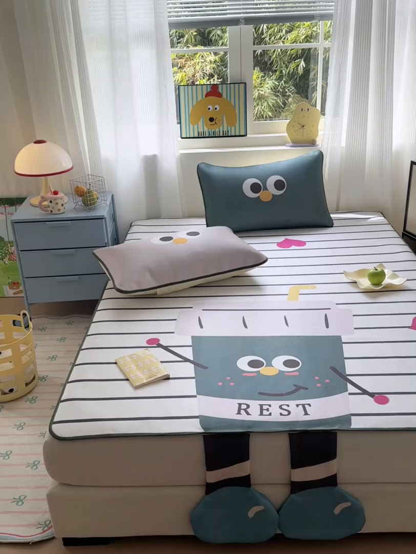 91家纺网 家纺一手货源 找家纺 一霖家纺 2025新款大版300D冰藤席席子凉席三件套 可口可乐