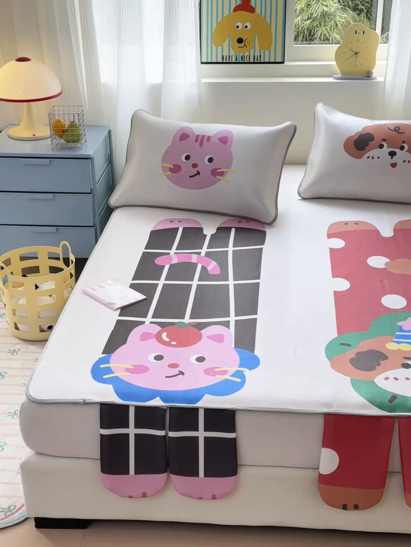 91家纺网 家纺一手货源 找家纺 一霖家纺 2025新款大版300D冰藤席席子凉席三件套 趣味朋友