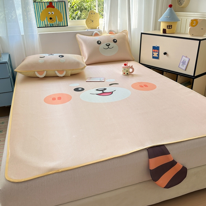 91家纺网 家纺一手货源 找家纺 一霖家纺 2025新款大版300D冰藤席席子凉席三件套 小浣熊