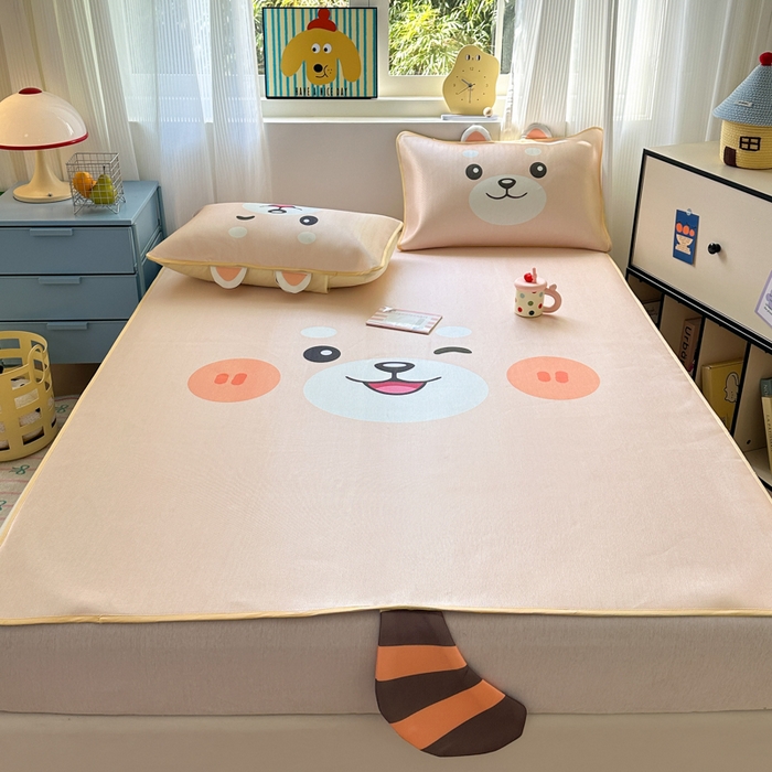 91家纺网 家纺一手货源 找家纺 一霖家纺 2025新款大版300D冰藤席席子凉席三件套 小浣熊