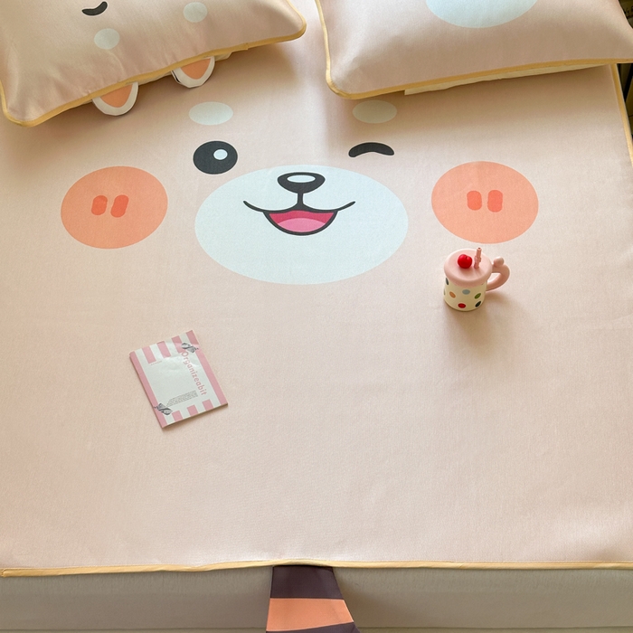 91家纺网 家纺一手货源 找家纺 一霖家纺 2025新款大版300D冰藤席席子凉席三件套 小浣熊