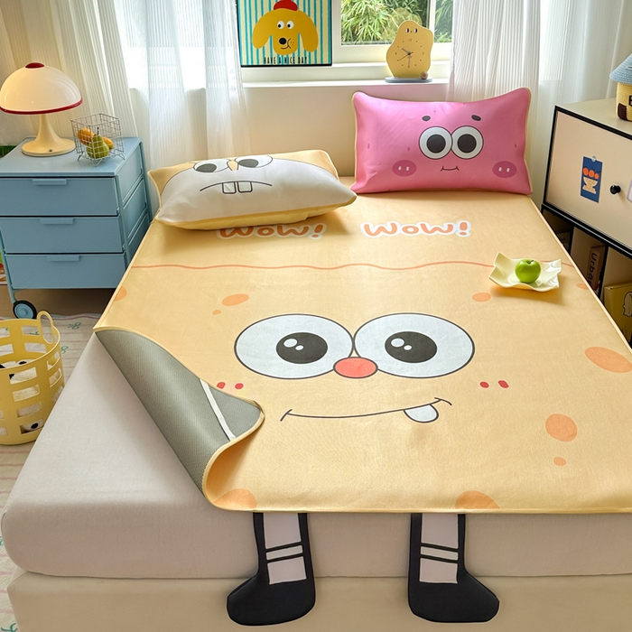 91家纺网 家纺一手货源 找家纺 一霖家纺 2025新款大版300D冰藤席席子凉席三件套 笑脸海宝