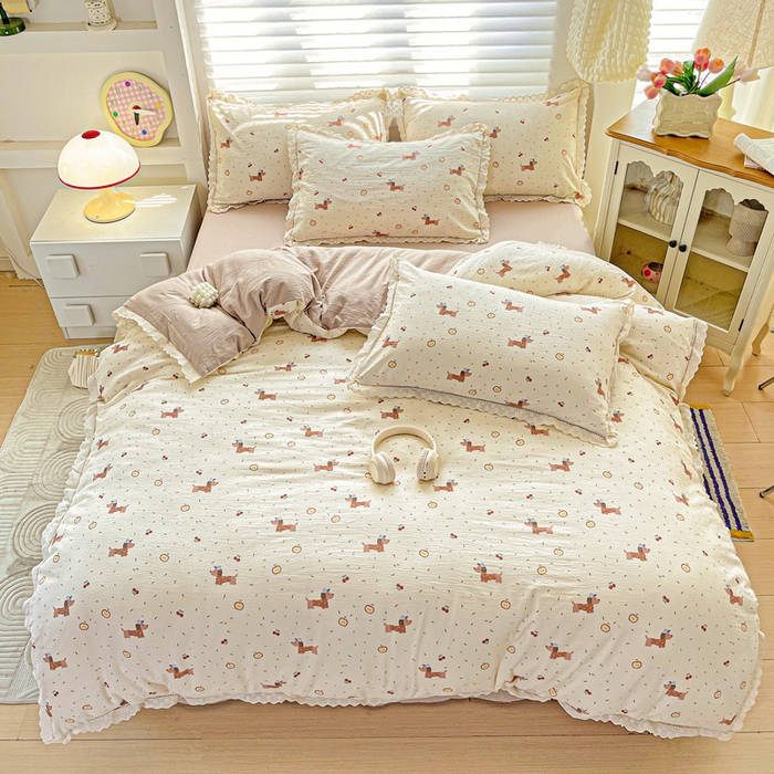 91家纺网 家纺一手货源 找家纺 金梦拉家纺 2025新款提花纱布皱皱纱四件套（全棉镂空花边款） 镂空花边-快乐狗