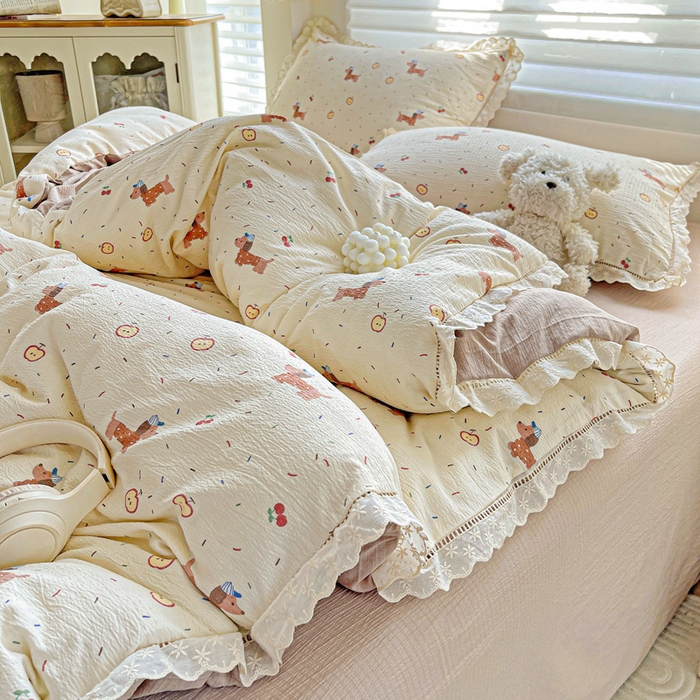 91家纺网 家纺一手货源 找家纺 金梦拉家纺 2025新款提花纱布皱皱纱四件套（全棉镂空花边款） 镂空花边-快乐狗