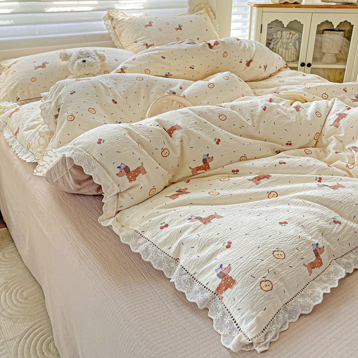 91家纺网 家纺一手货源 找家纺 金梦拉家纺 2025新款提花纱布皱皱纱四件套（全棉镂空花边款） 镂空花边-快乐狗