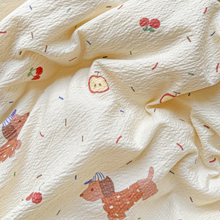 91家纺网 家纺一手货源 找家纺 金梦拉家纺 2025新款提花纱布皱皱纱四件套（全棉镂空花边款） 镂空花边-快乐狗