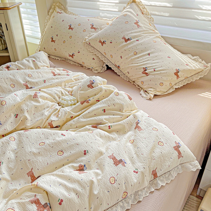 91家纺网 家纺一手货源 找家纺 金梦拉家纺 2025新款提花纱布皱皱纱四件套（全棉镂空花边款） 镂空花边-快乐狗