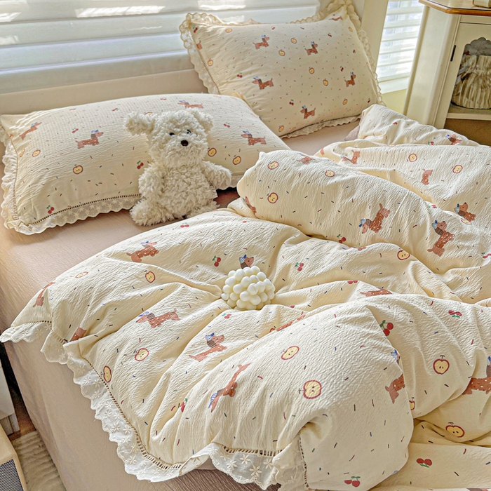 91家纺网 家纺一手货源 找家纺 金梦拉家纺 2025新款提花纱布皱皱纱四件套（全棉镂空花边款） 镂空花边-快乐狗