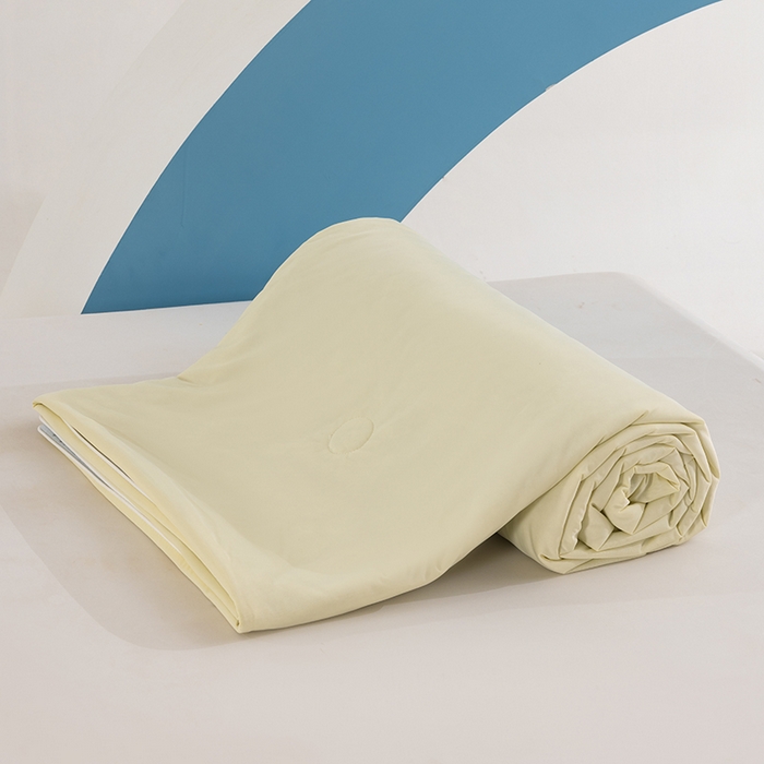 91家纺网 家纺一手货源 找家纺 世爵2025新款氨纶纯色凉感丝夏被被子被芯变凉空调被 柠檬黄拼灰