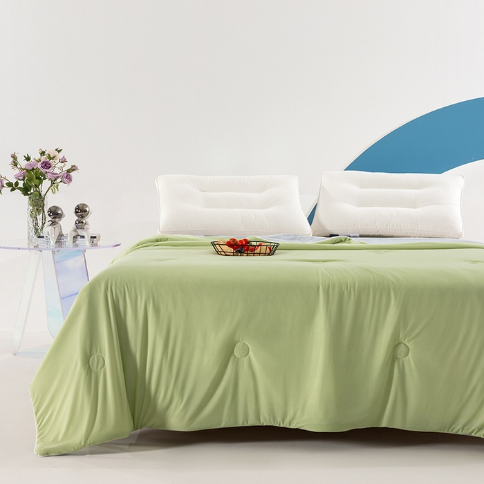 91家纺网 家纺一手货源 找家纺 世爵2025新款氨纶纯色凉感丝夏被被子被芯变凉空调被 糖果绿拼灰