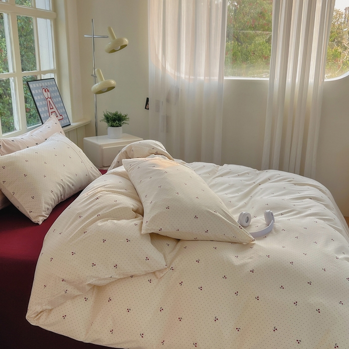 91家纺网 家纺一手货源 找家纺 梦可莱家居 2025春夏新款全棉纯棉针织棉印花四件套 波点车厘子