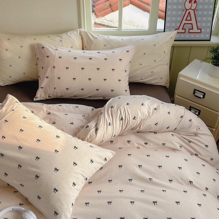 91家纺网 家纺一手货源 找家纺 梦可莱家居 2025春夏新款全棉纯棉针织棉印花四件套 波点蝴蝶结