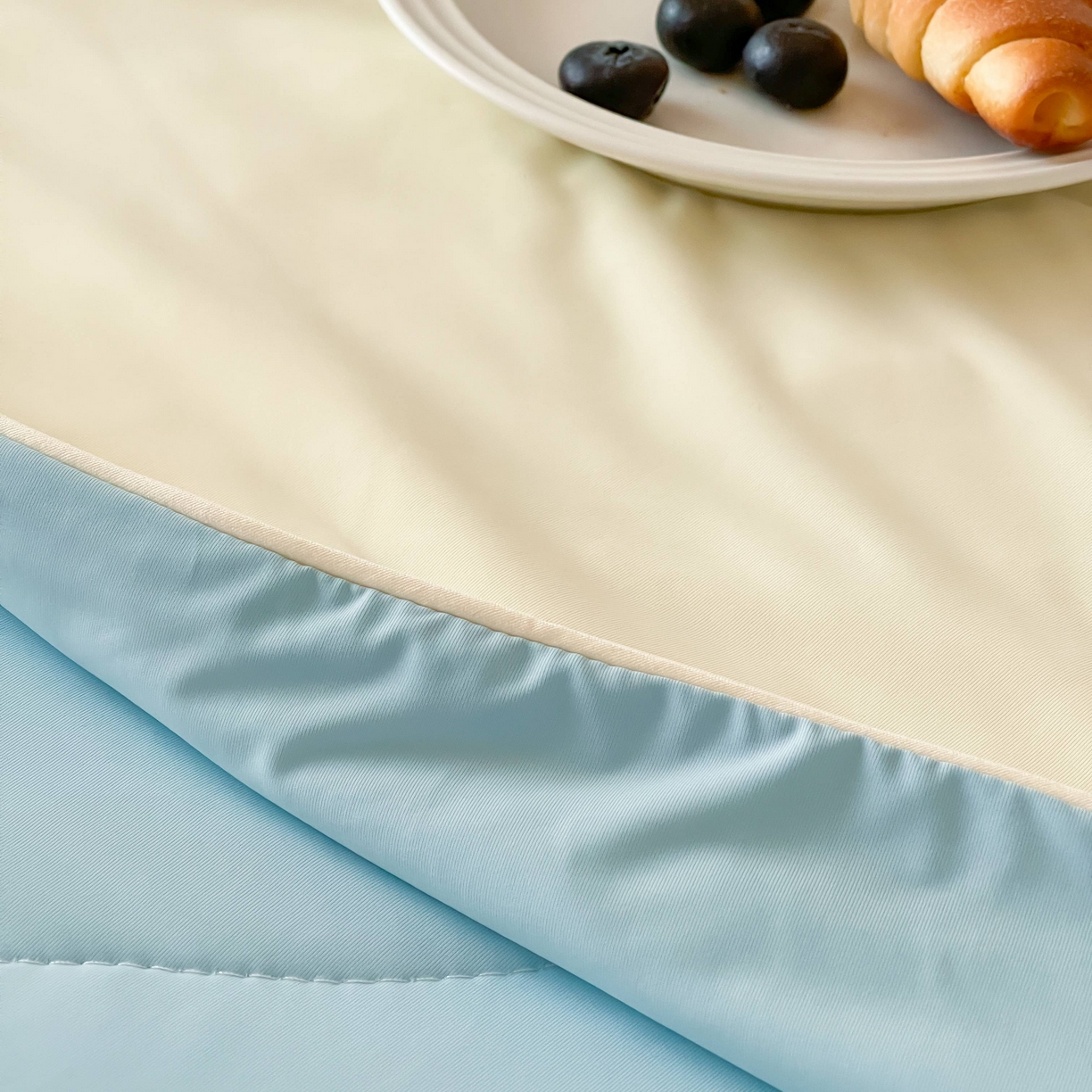 91家纺网 家纺一手货源 找家纺 觅糖家纺 2025春夏新款亲肤纯色雪糕夏被夏凉被空调被 奶油蓝