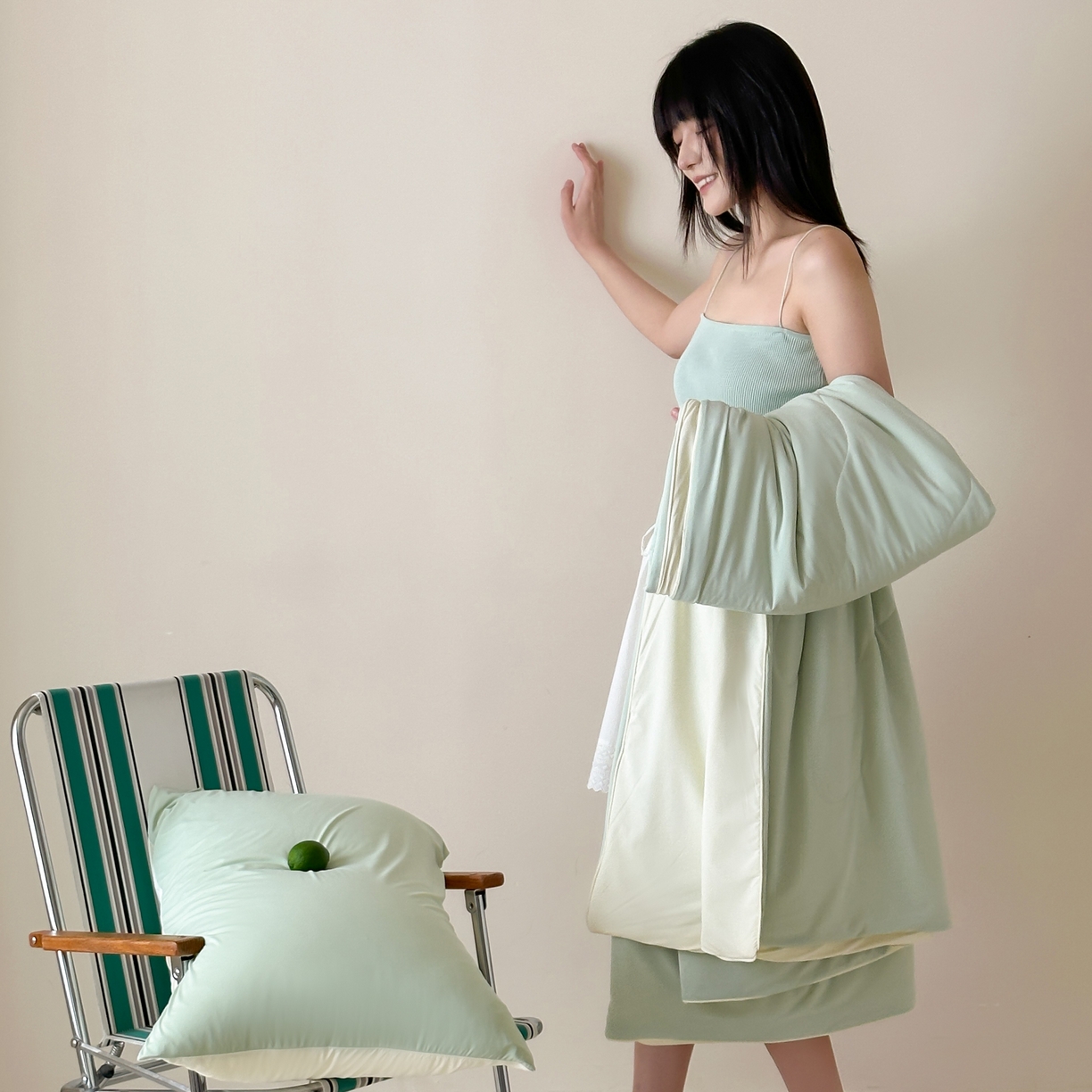 91家纺网 家纺一手货源 找家纺 觅糖家纺 2025春夏新款亲肤纯色雪糕夏被夏凉被空调被 牛油果绿