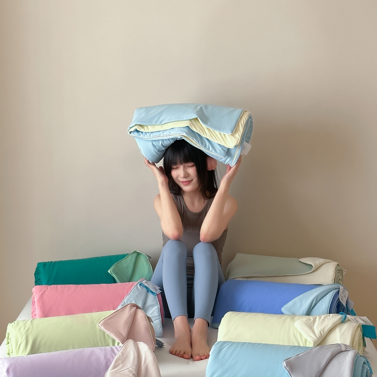 91家纺网 家纺一手货源 找家纺 觅糖家纺 2025春夏新款亲肤纯色雪糕夏被夏凉被空调被 组合图仅供展示