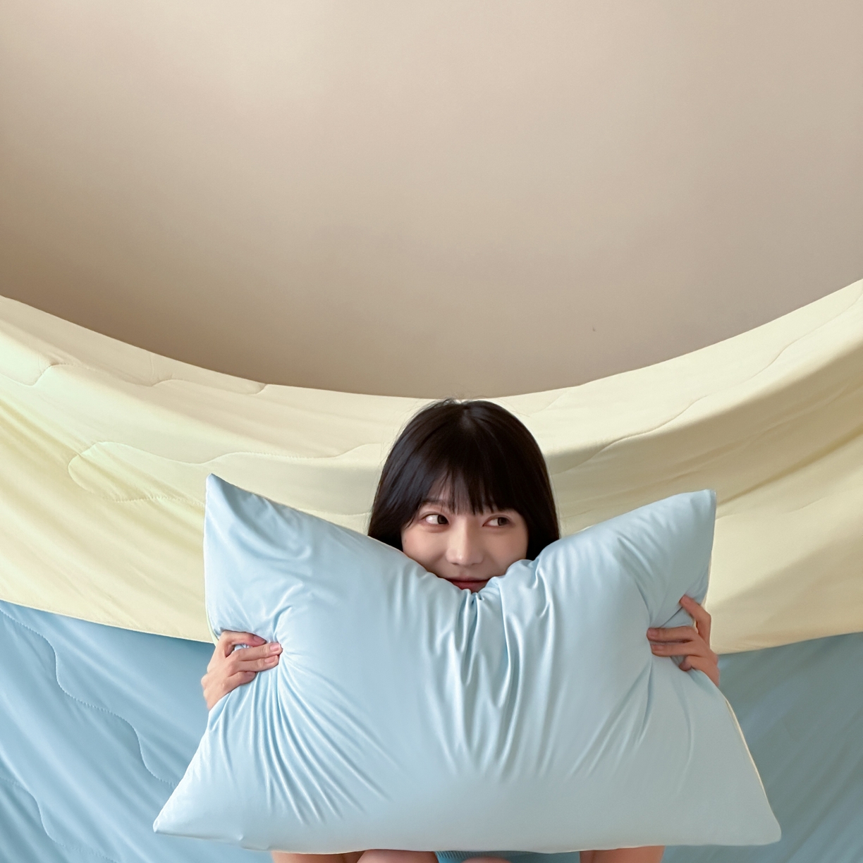 91家纺网 家纺一手货源 找家纺 觅糖家纺 2025春夏新款亲肤纯色雪糕夏被夏凉被空调被 奶油蓝