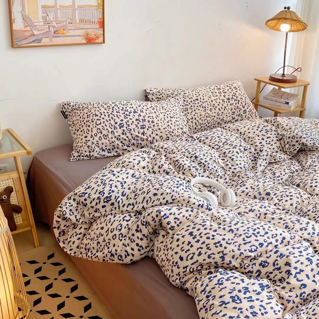 91家纺网 家纺一手货源 找家纺 梦可莱家居 2025春夏新款全棉纯棉针织棉印花四件套 黑白云纹