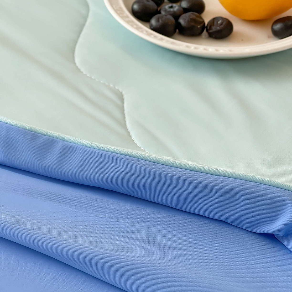 91家纺网 家纺一手货源 找家纺 觅糖家纺 2025春夏新款亲肤纯色雪糕夏被夏凉被空调被 克莱因蓝