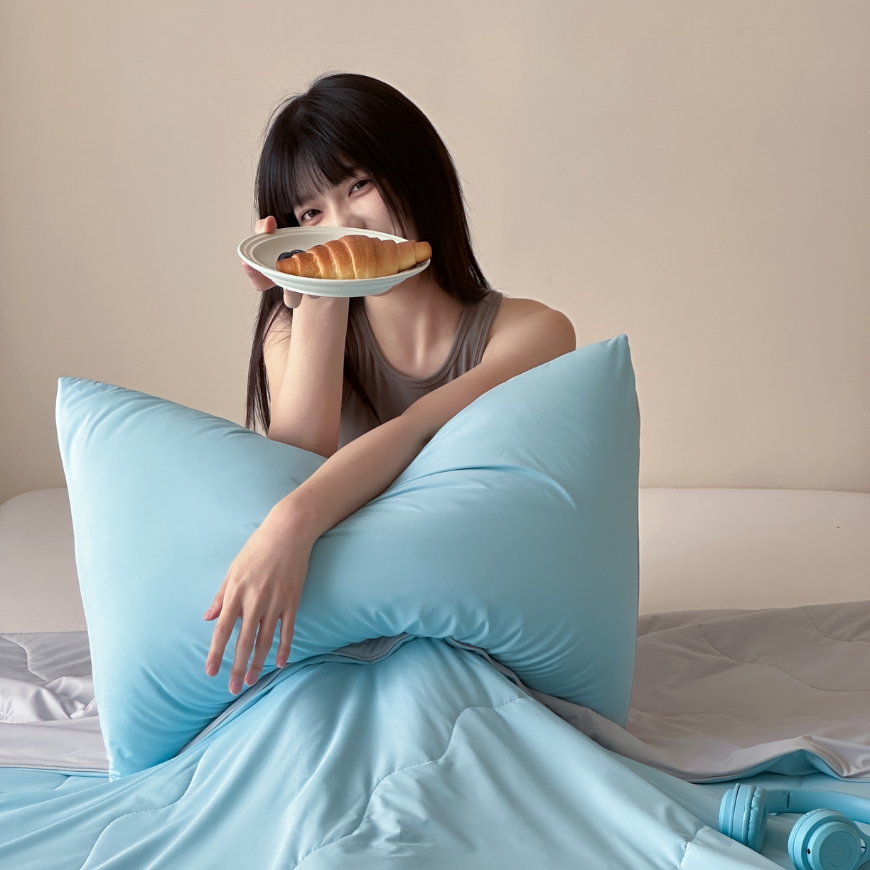 91家纺网 家纺一手货源 找家纺 觅糖家纺 2025春夏新款亲肤纯色雪糕夏被夏凉被空调被 冰川蓝