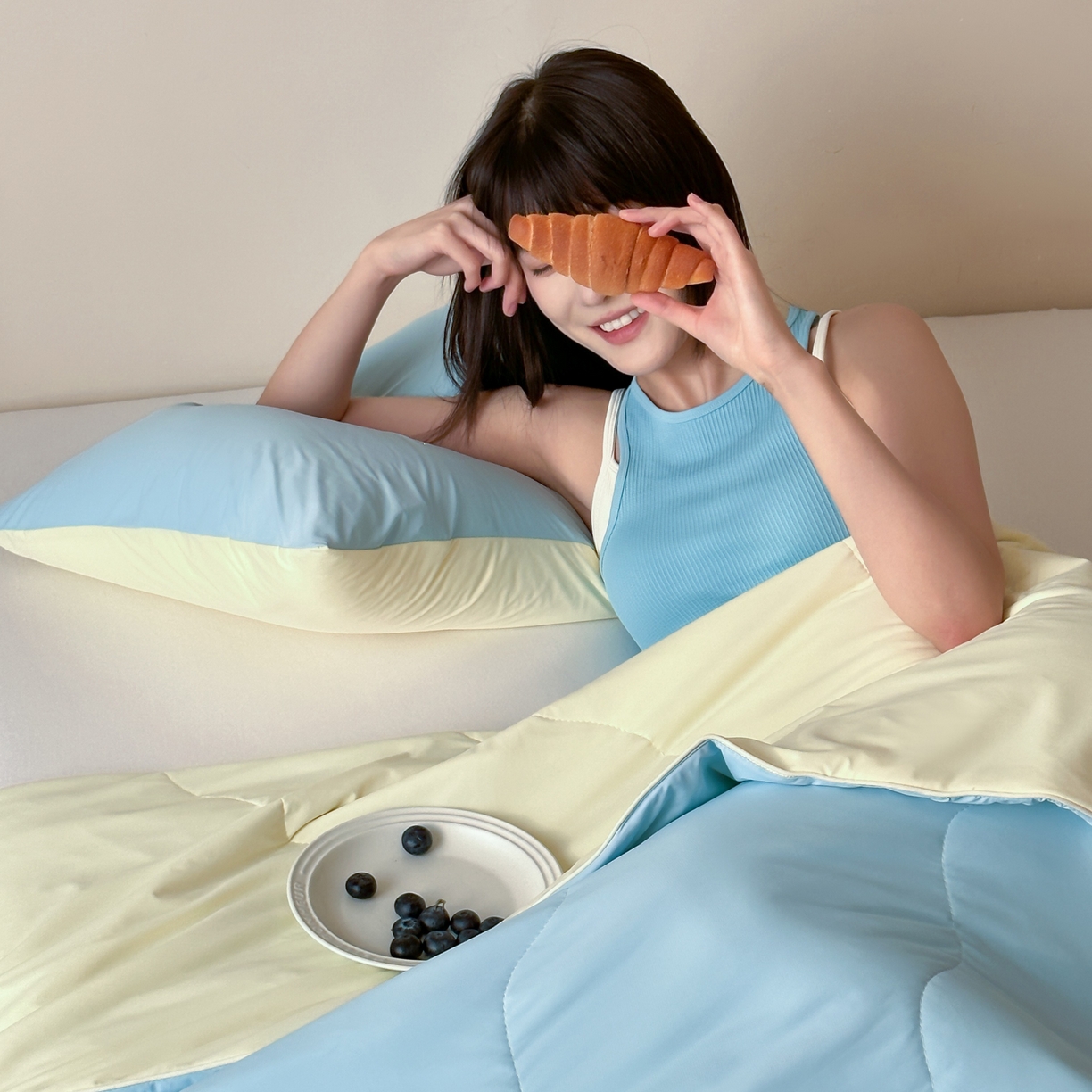 91家纺网 家纺一手货源 找家纺 觅糖家纺 2025春夏新款亲肤纯色雪糕夏被夏凉被空调被 奶油蓝