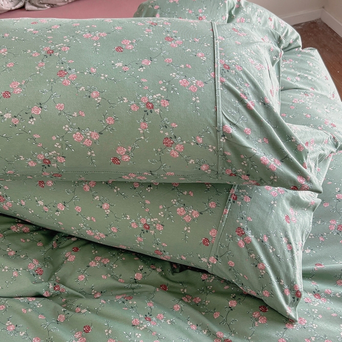 91家纺网 家纺一手货源 找家纺 梦可莱家居 2025春夏新款全棉纯棉针织棉印花四件套 绿底春藤杜鹃