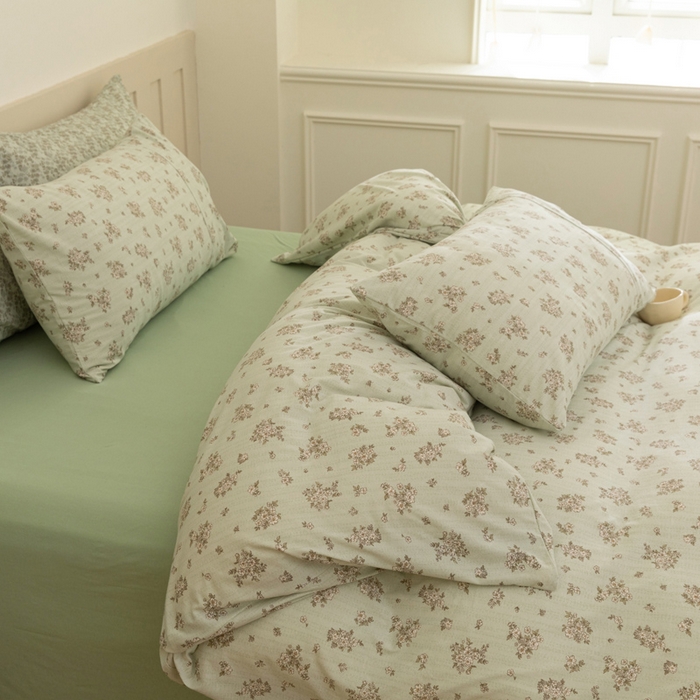 91家纺网 家纺一手货源 找家纺 梦可莱家居 2025春夏新款全棉纯棉针织棉印花四件套 绿底国风芍药