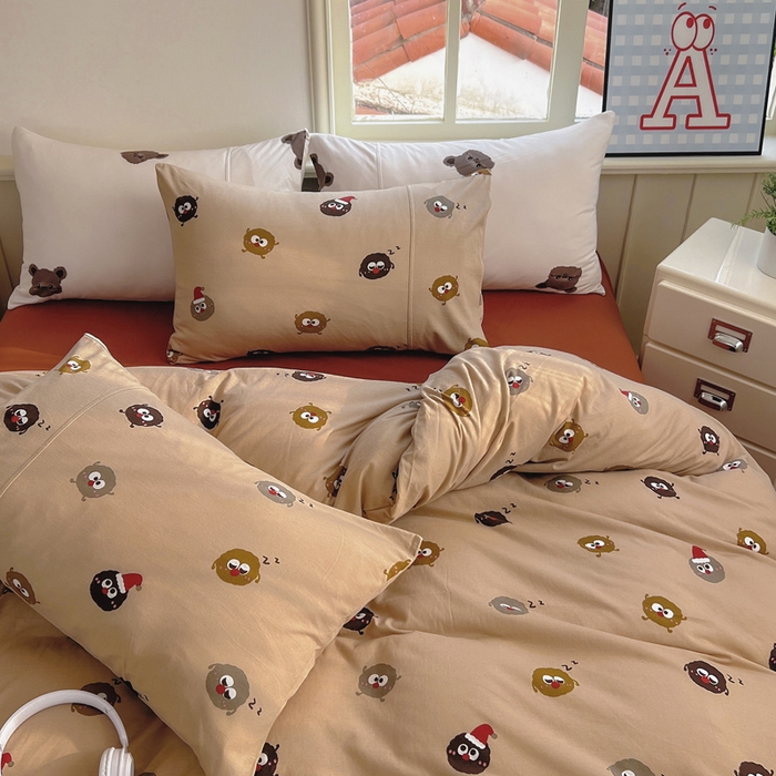 91家纺网 家纺一手货源 找家纺 梦可莱家居 2025春夏新款全棉纯棉针织棉印花四件套 浅底小煤球