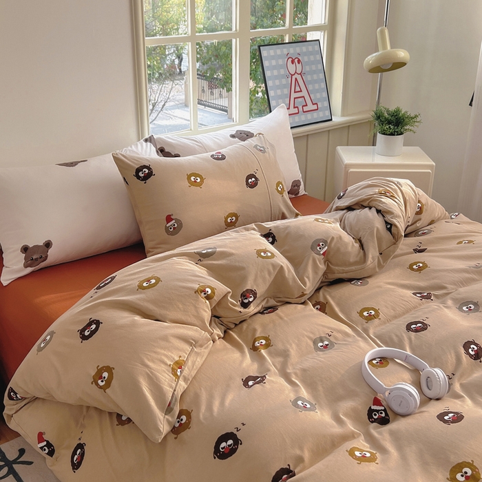 91家纺网 家纺一手货源 找家纺 梦可莱家居 2025春夏新款全棉纯棉针织棉印花四件套 浅底小煤球