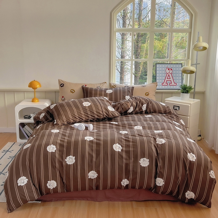 91家纺网 家纺一手货源 找家纺 梦可莱家居 2025春夏新款全棉纯棉针织棉印花四件套 条纹小狗