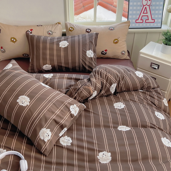 91家纺网 家纺一手货源 找家纺 梦可莱家居 2025春夏新款全棉纯棉针织棉印花四件套 条纹小狗