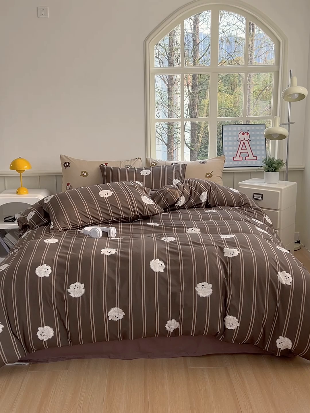 91家纺网 家纺一手货源 找家纺 梦可莱家居 2025春夏新款全棉纯棉针织棉印花四件套 条纹小狗