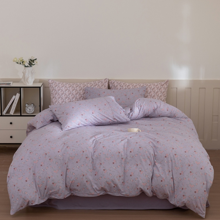 91家纺网 家纺一手货源 找家纺 梦可莱家居 2025春夏新款全棉纯棉针织棉印花四件套 紫底春藤杜鹃