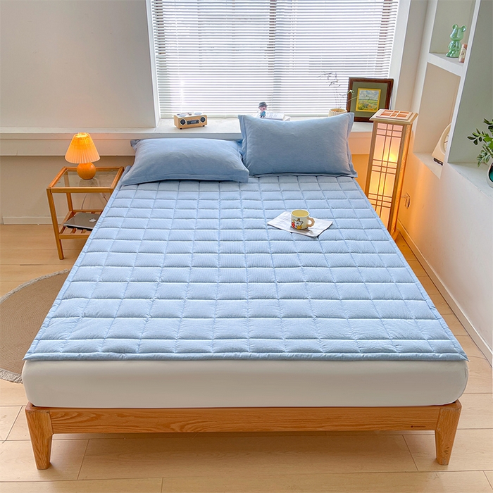 91家纺网 家纺一手货源 找家纺 丽诺床垫 2025新款亲肤舒适全棉纯棉色织棉花床褥床垫 细条蓝