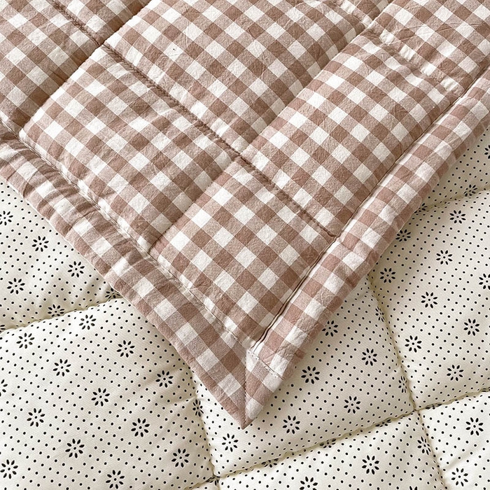 91家纺网 家纺一手货源 找家纺 丽诺床垫 2025新款亲肤舒适全棉纯棉色织棉花床褥床垫 咖小格