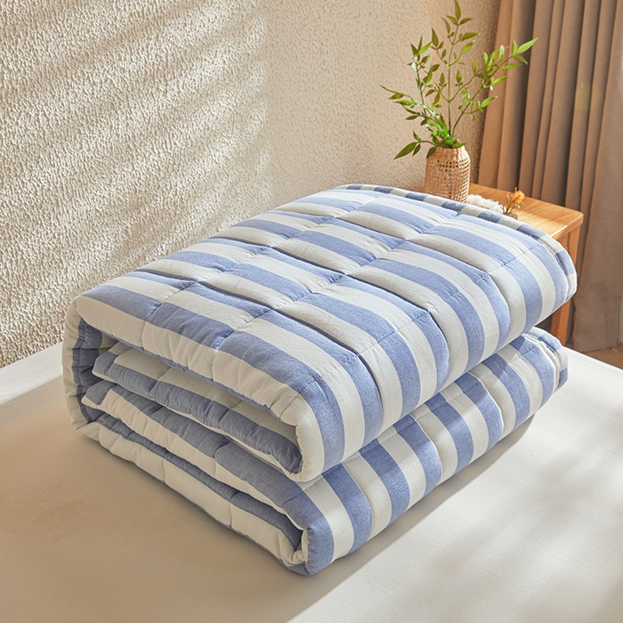 91家纺网 家纺一手货源 找家纺 丽诺床垫 2025新款亲肤舒适全棉纯棉色织棉花床褥床垫 蓝色-宽条