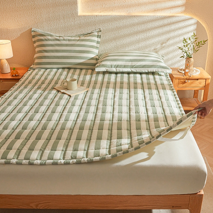 91家纺网 家纺一手货源 找家纺 丽诺床垫 2025新款亲肤舒适全棉纯棉色织棉花床褥床垫 水绿色-宽条