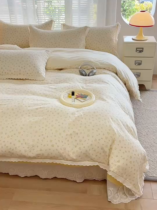 91家纺网 家纺一手货源 找家纺 （总）金艾草2026新款床盖款A类纯棉双层纱花边四件套