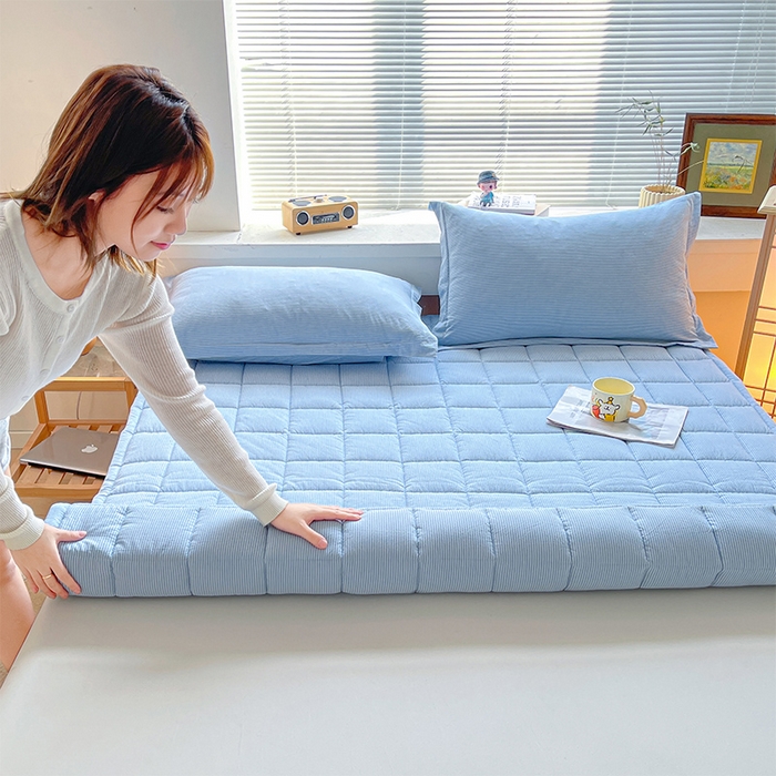 91家纺网 家纺一手货源 找家纺 丽诺床垫 2025新款亲肤舒适全棉纯棉色织棉花床褥床垫 细条蓝