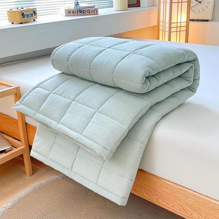 91家纺网 家纺一手货源 找家纺 丽诺床垫 2025新款亲肤舒适全棉纯棉色织棉花床褥床垫 细条绿