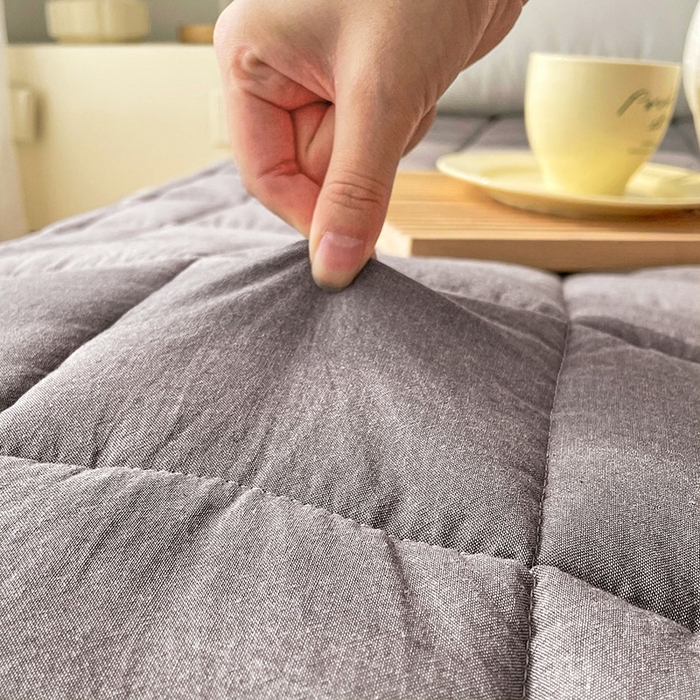 91家纺网 家纺一手货源 找家纺 丽诺床垫 2025新款亲肤舒适全棉纯棉色织棉花床褥床垫 优雅灰