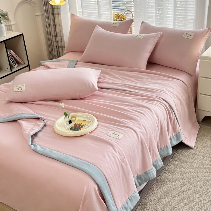 91家纺网 家纺一手货源 找家纺 金艾草2025新款纯色A类纯棉双层纱夏被四件套 粉色（手包边款）