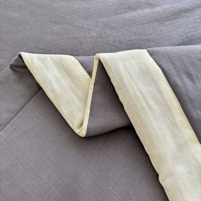 91家纺网 家纺一手货源 找家纺 金艾草2025新款纯色A类纯棉双层纱夏被四件套 灰色（手包边）