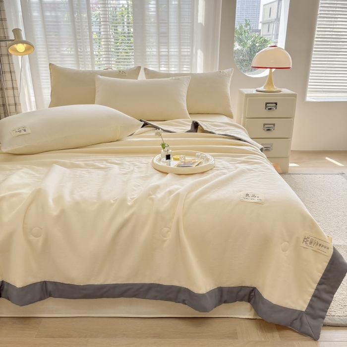 91家纺网 家纺一手货源 找家纺 金艾草2025新款纯色A类纯棉双层纱夏被四件套 奶油黄（手包边）