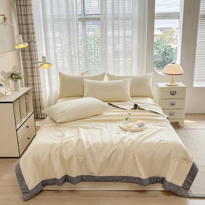 91家纺网 家纺一手货源 找家纺 金艾草2025新款纯色A类纯棉双层纱夏被四件套 奶油黄（手包边）