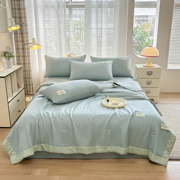 91家纺网 家纺一手货源 找家纺 金艾草2025新款纯色A类纯棉双层纱夏被四件套 蔚蓝（手包边）