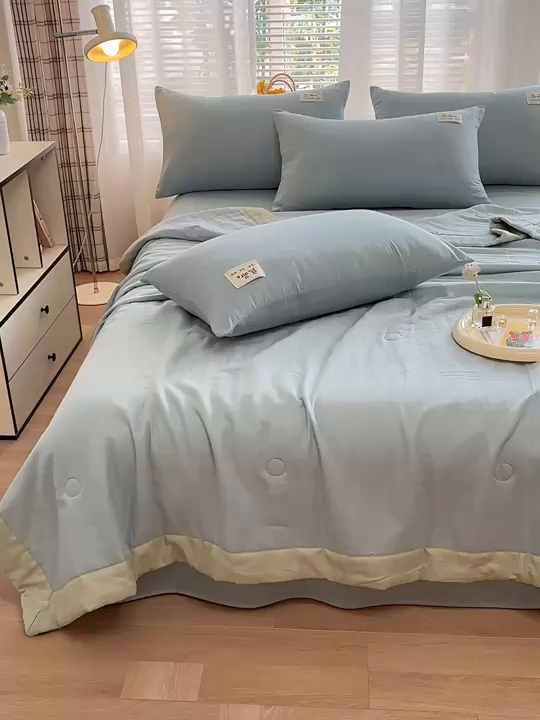 91家纺网 家纺一手货源 找家纺 金艾草2025新款纯色A类纯棉双层纱夏被四件套 蔚蓝（手包边）