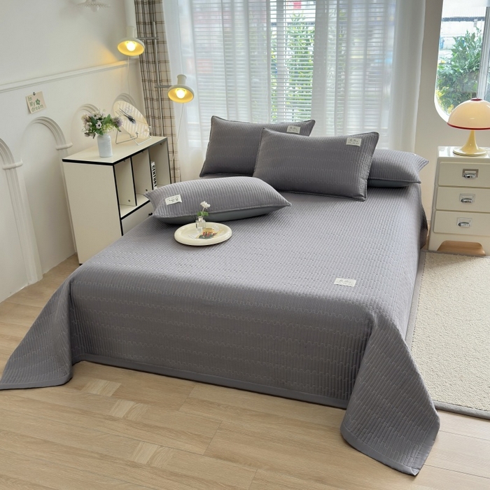 91家纺网 家纺一手货源 找家纺 金艾草2025款新款纯棉双层纱床盖三件套床盖夏被四件套 灰色（手包边款）