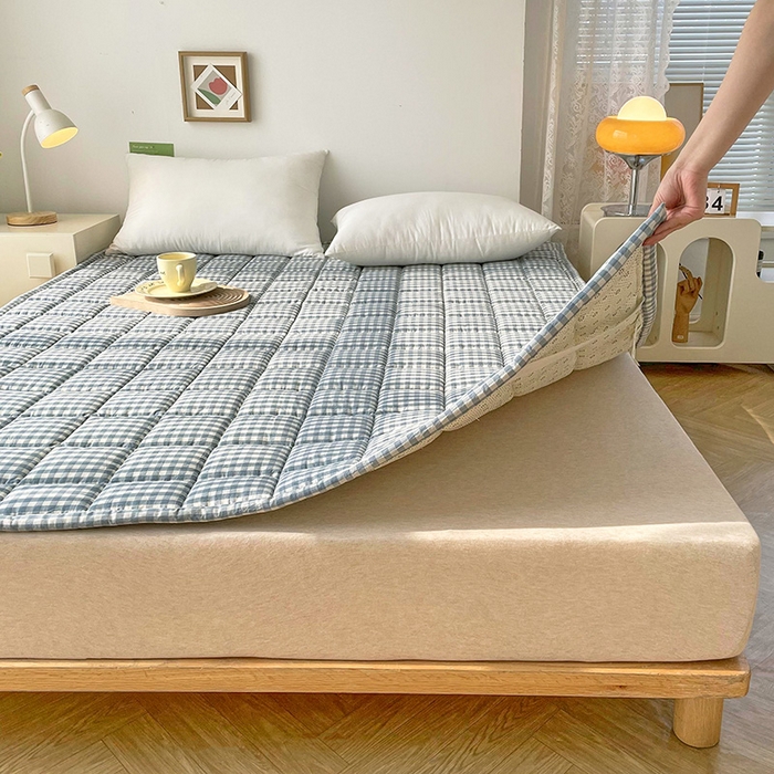 91家纺网 家纺一手货源 找家纺 丽诺床垫 2025新款亲肤舒适全棉纯棉色织棉花床褥床垫-少女粉 蓝小格