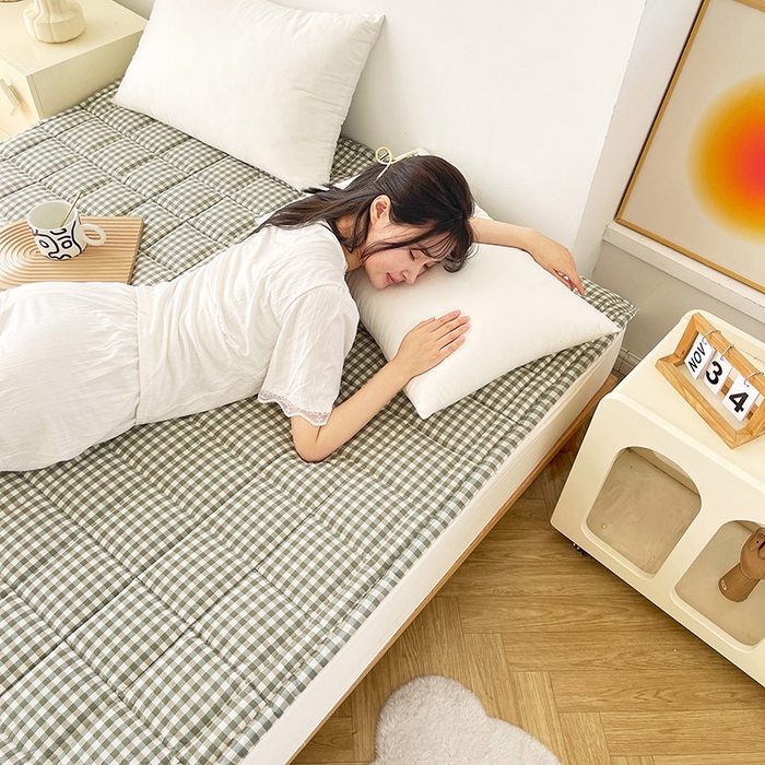 91家纺网 家纺一手货源 找家纺 丽诺床垫 2025新款亲肤舒适全棉纯棉色织棉花床褥床垫-少女粉 绿小格